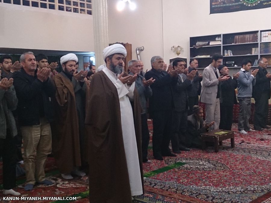 نماز جماعت جلسه رسیدگی به مشکلات شهرک و مسجد قمر منیر بنی هاشم (ع)