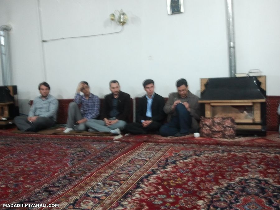 تصاویر سومین جلسه هم اندیشی , نقد و پیشنهادات فعالان سایبری با حضور دکتر محمد علی مددی 1392/1/16